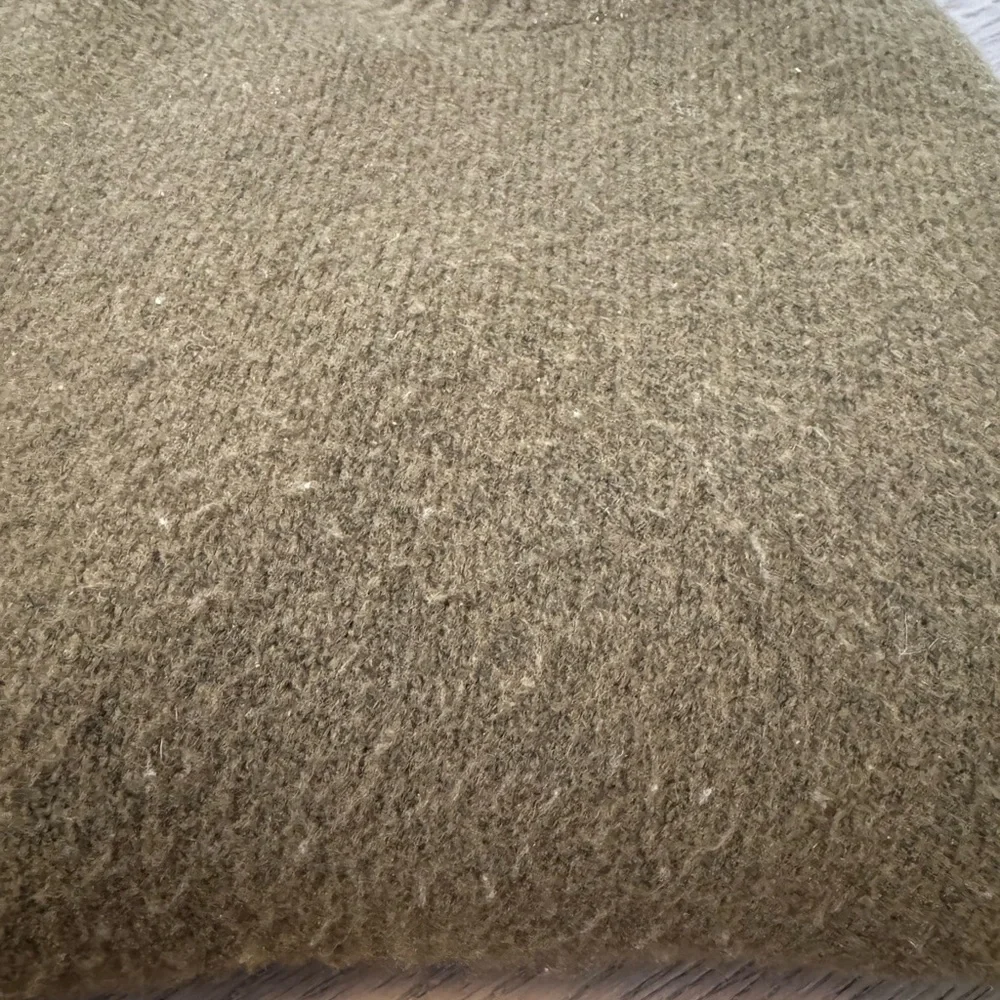 Zara Olive Green Crewneck Sweater - Picture 7 of 7